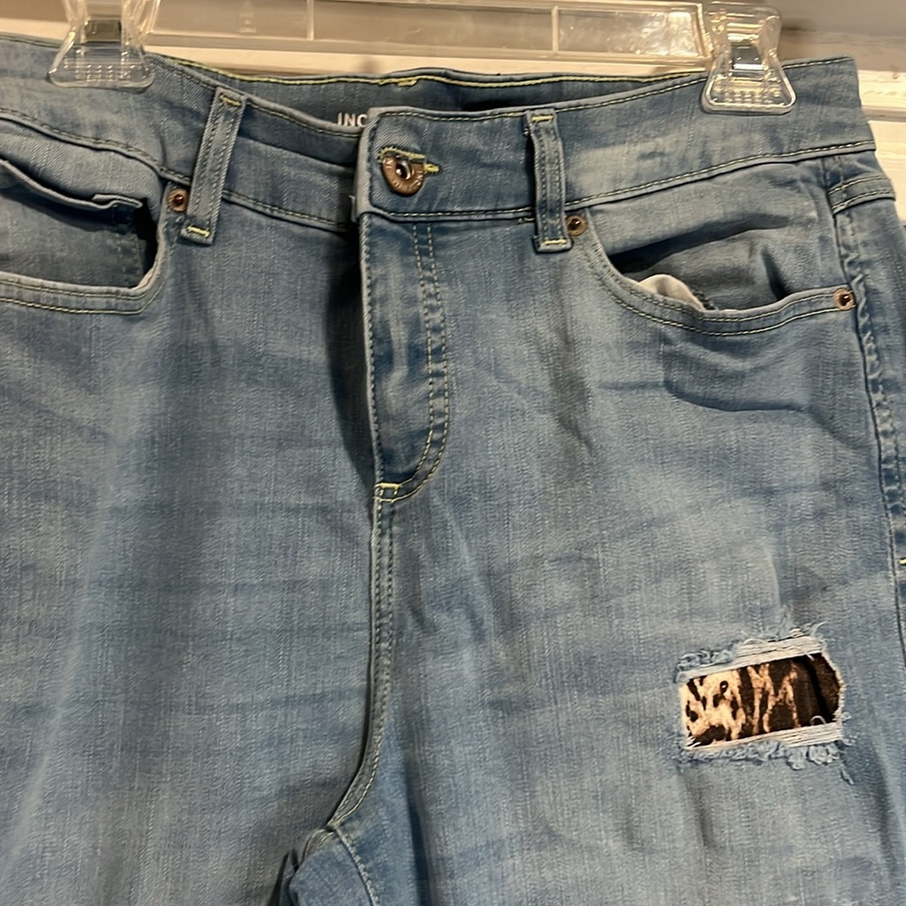 Inc denim boyfriend jeans , size 10/30,distressed with animal print - Picture 2 of 4